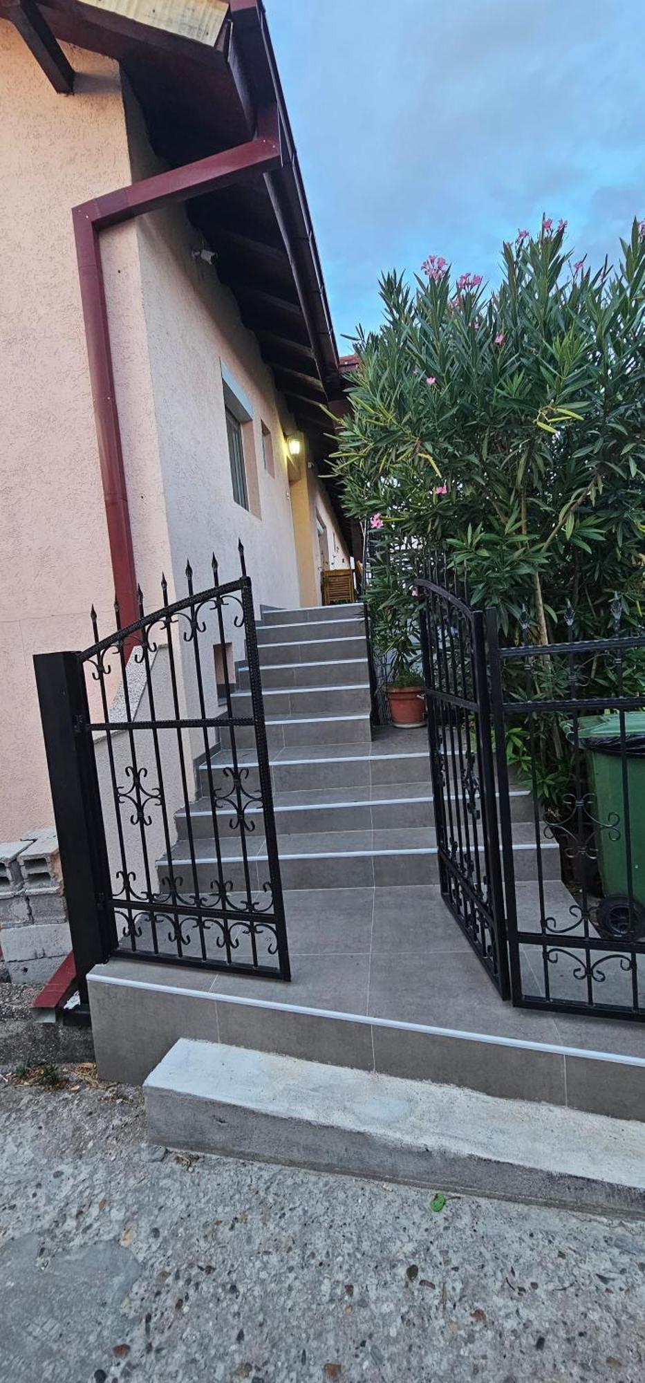 Stavrov Apartment Negotin Dış mekan fotoğraf